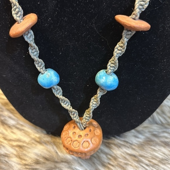 Very beautiful BoHo necklace.​​ - Picture 2 of 3